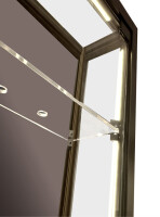 Billard Queue Vitrine 60 cm breit aus Glas und Alu Schwarz mit rundum LED-Strips Edle Glasvitrine Schrank für Queues inklusive Ständer für 6 Queues abschließbar mit Rückwand schwarz beleuchtet mit LED-Streifen Beleuchtung Präsentationsvitrine mit Sockel